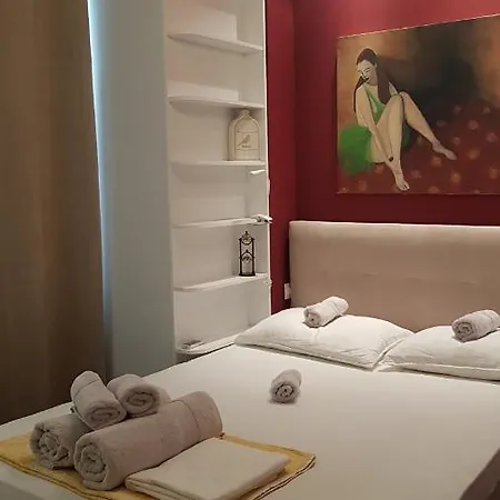 Konstantinos's Luxury Vintage Apartamento