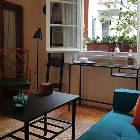 Konstantinos's Luxury Vintage Appartement *